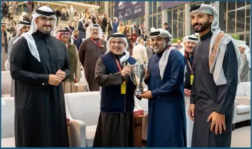 الرعاية الملكية تعزز صعود سباقات الخيل في مملكة البحرين