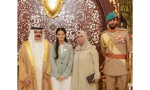 الإشادة بالطالبة رتاج العباسي باعتبارها "مصدر فخر لجميع البحرينيين"