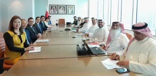 Minister of Industry and Commerce Receives Chairman of the Chinese Manufacturers Association in Hong Kong