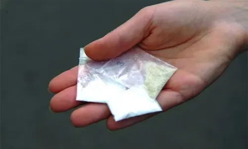 Drug peddler gets 10-year jail in Bahrain