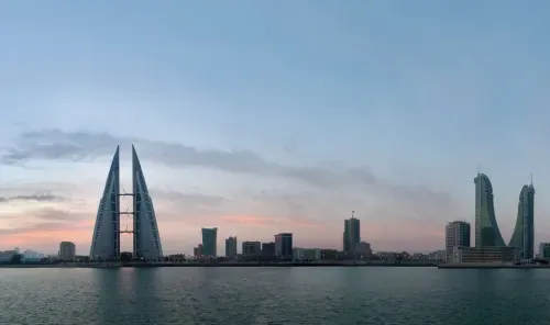 البحرين تشهد موجة برد مع انخفاض درجات الحرارة إلى 15 درجة مئوية وتسجيل رياح قوية في أنحاء المملكة