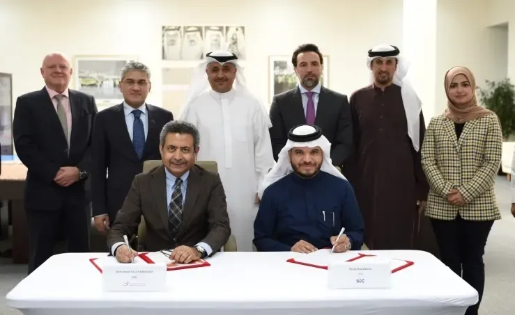 شركة مطار البحرين وstc البحرين توقعان اتفاقية لافتتاح متجر تجزئة في مبنى المسافرين الجديد