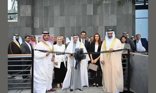 نائب رئيس مجلس الوزراء يفتتح "تشارتهوس ريزيدنس"