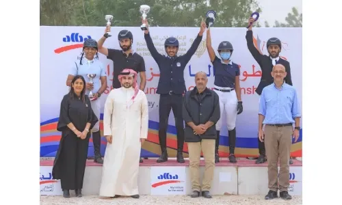بطل الهاتريك معيوف الرميحي يحصد الجائزة الكبرى في بطولة ألبا لقفز الحواجز