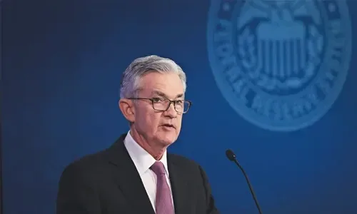 الاحتياطي الفيدرالي الأمريكي يميل نحو خفض أسعار الفائدة؛ لكن لا تتوقع ذلك هذا الأسبوع