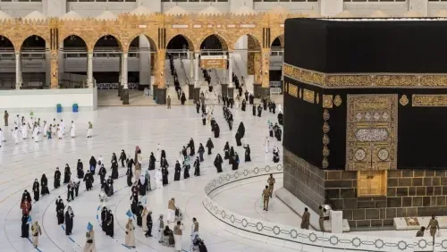 فتح باب التسجيل لموسم الحج 2023؛ ولا يشترط وجود محرم للنساء