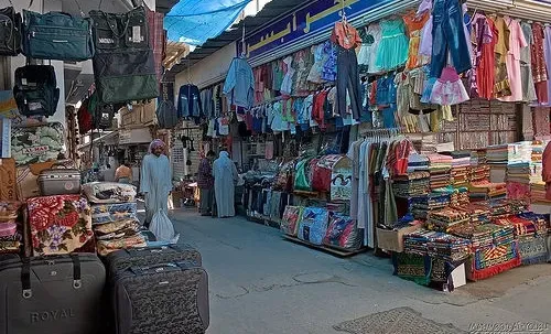 سوق المنامة يعتزم إنشاء مرفق مواقف سيارات متعدد الطوابق
