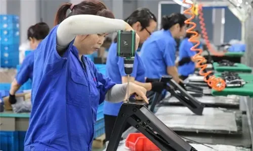 China’s exports fall in August as US trade war rumbles