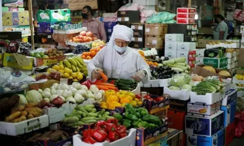 وفرة السلع في البحرين خلال شهر رمضان