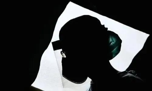إصابة 51 شخصاً بتسمم الأمونيا إثر خروج قطار يحمل مواد كيميائية سامة عن مساره في صربيا