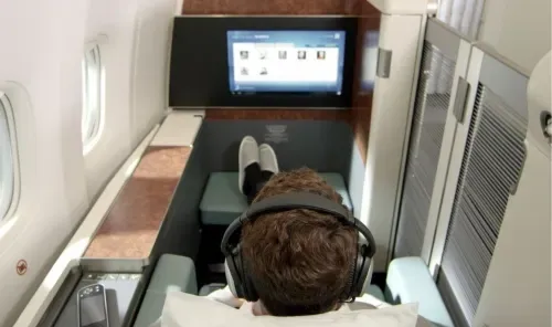 Global air travel hits new heights as premium passengers surge