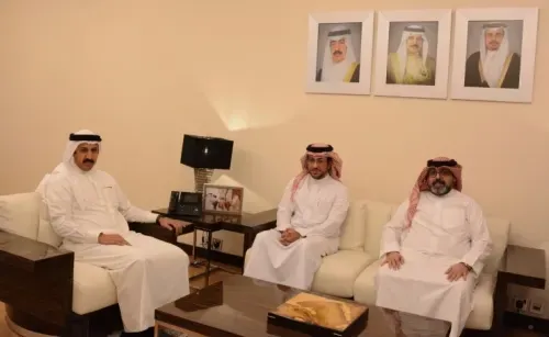 دراسات تعين مديراً تنفيذياً جديداً