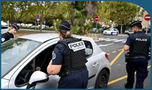رجل يدهس حشداً بسيارته أمام حانة فرنسية، مما أسفر عن مقتل شخص وإصابة خمسة آخرين