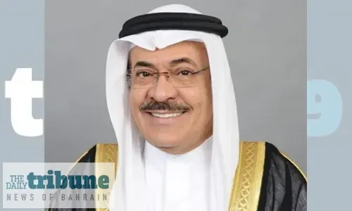 المركز يعتزم إطلاق مشاريع مشتركة مع حكومة الإمارات
