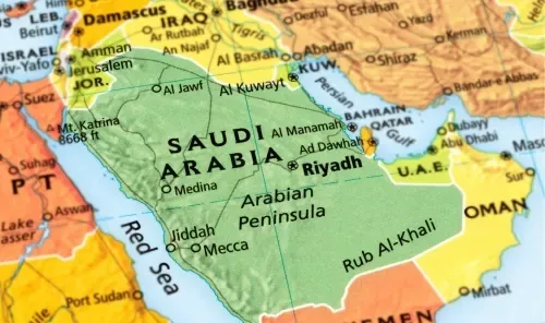 المملكة العربية السعودية وقطر تدينان الهجمات الإيرانية على البحرين والكويت والأردن