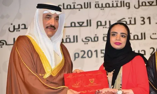 Private sector workers, establishments honoured