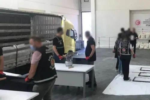 Türkiye Seizes $65 Million Worth of Drugs at Border