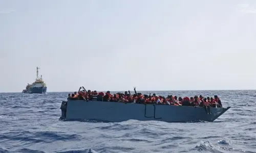 Italy presses EU nations to open ports to rescued migrants