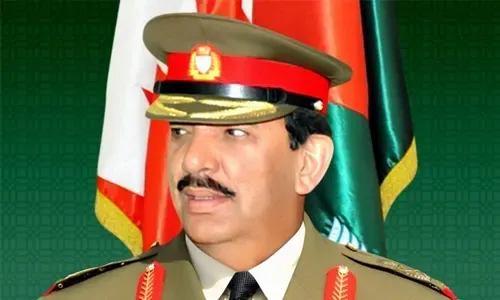 إشادة بإنجازات قوة دفاع البحرين القتالية والإدارية