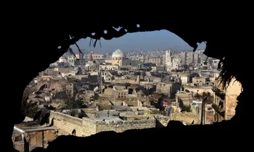 عالقون في قلب دوامة حلب