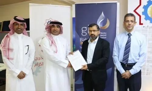 تكافل والاتحاد العام لنقابات عمال البحرين يوقعان اتفاقية لتوفير تأمين الأفراد
