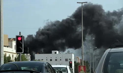 إخماد حريق في مجمع شركة بيبسي بالبحرين