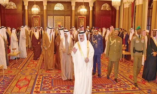 جلالة الملك: ميثاق العمل الوطني هو القوة الموجهة للبحرين