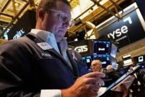الأسهم ترتفع قبيل خفض متوقع لأسعار الفائدة الأمريكية