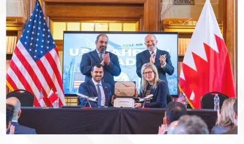 البحرين توقع صفقة كبرى مع الولايات المتحدة لشراء 18 طائرة بوينغ دريملاينر و36 محركاً من جنرال إلكتريك لصالح طيران الخليج