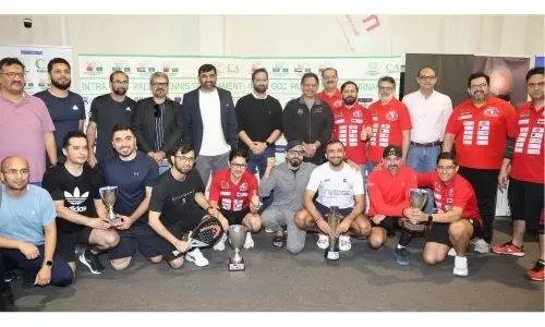 الإمارات تفوز ببطولة البادل تنس لدول مجلس التعاون الخليجي في نهائي مثير