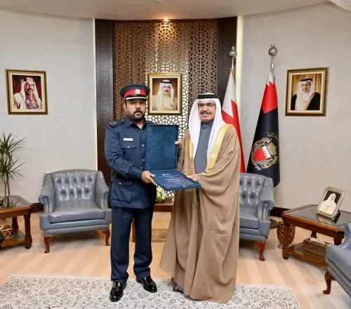 وزير الداخلية يشيد بالرائد سعود بوهجي لبحثه المبتكر في استدامة المياه