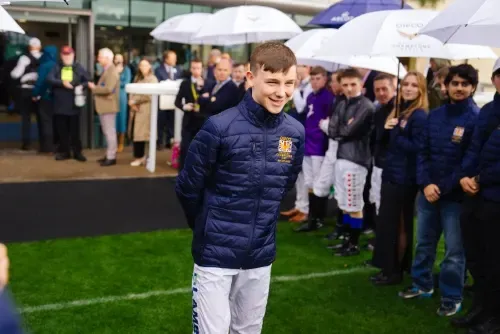 Loughnane set for flying visit to Bahrain