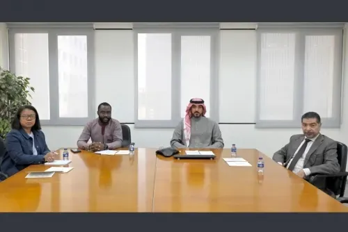 بحث سبل التعاون بين وحدة التحقيق الخاصة والمؤسسة الوطنية لحقوق الإنسان خلال لقاء مع وفد دولي