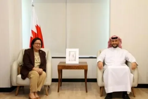 الرئيس التنفيذي لهيئة تنظيم سوق العمل يلتقي سفيرة الفلبين بمناسبة انتهاء فترة عملها ويشيد بعمق العلاقات الثنائية