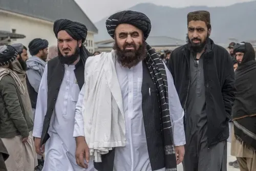 Afghan foreign minister to woo neighbours on rare visit