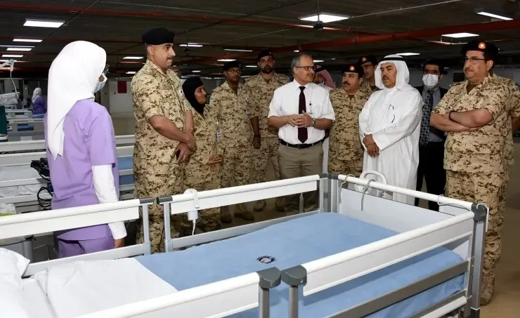 وزير شؤون الدفاع يتفقد وحدة العناية المركزة الميدانية