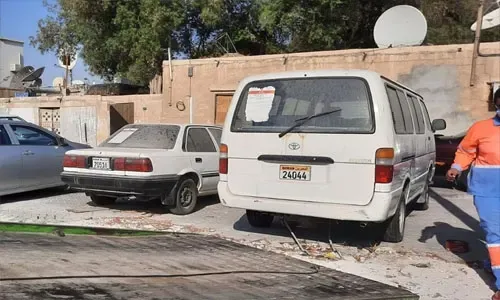 حملة لإزالة المركبات المهجورة من شوارع البحرين