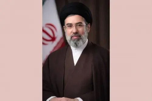 مجتبى خامنئي يتولى السلطة كمرشد أعلى لإيران