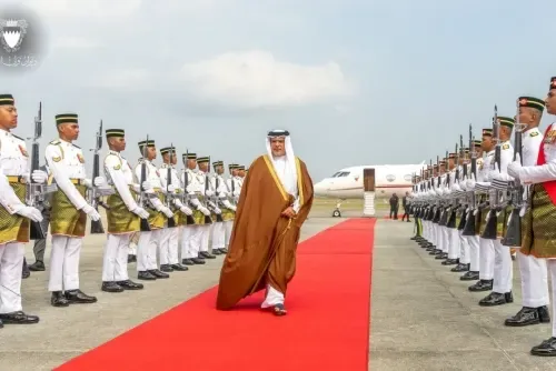 سمو ولي العهد رئيس مجلس الوزراء يصل إلى ماليزيا