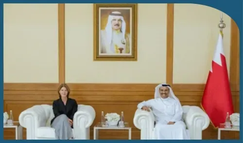 وزير الإعلام البحريني يلتقي بمسؤولة في استوديوهات MBC لبحث التعاون الإعلامي