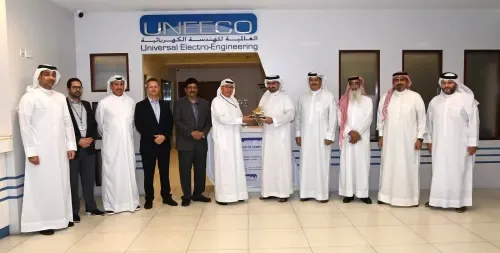 وزير الصناعة والتجارة يزور شركة "يونيكو"