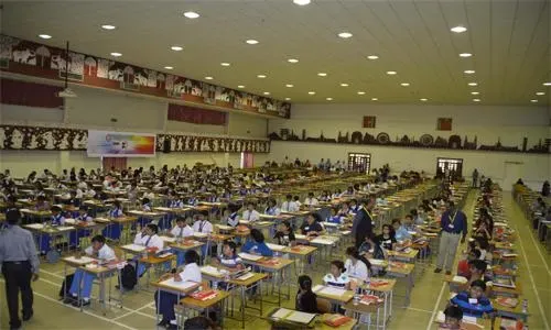 مئات الطلاب في البحرين يشاركون في مهرجان "سبكترا 2015"