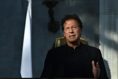 إدانة رئيس وزراء باكستان السابق عمران خان بالفساد والحكم عليه بالسجن 3 سنوات