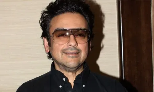 منح الجنسية الهندية للمغني الباكستاني عدنان سامي