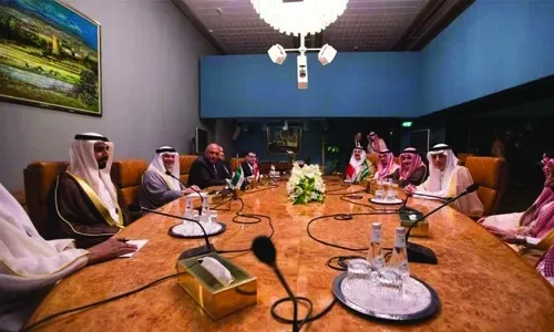 الرباعية العربية تعقد اجتماعاً