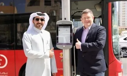 أصبح استقلال الحافلات في البحرين أسهل الآن!