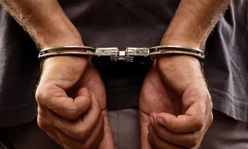 القبض على ثلاثة أشخاص بتهمة محاولة تفجير فاشلة