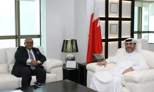 السفير الهندي يشيد برعاية هيئة تنظيم سوق العمل المستمرة للعمالة الوافدة