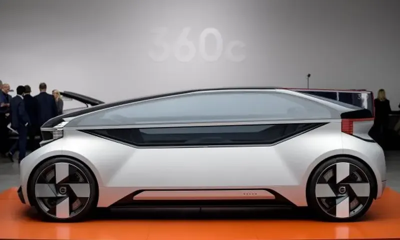 Volvo reveals new robo-taxi in race to autonomy