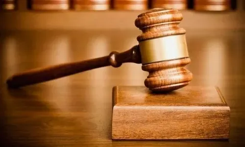 محكمة بحرينية تؤجل محاكمة رجل متهم بقتل عشيقته